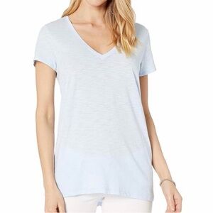Lilly Pulitzer Light Blue V-Neck Short Sleeve Tee